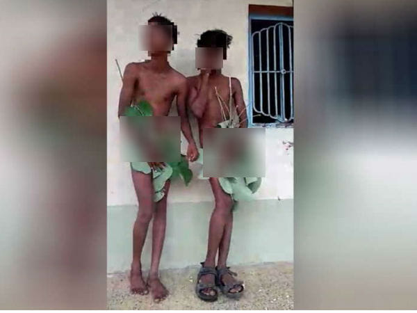 At the well in the bath Two minors of backward community turned naked