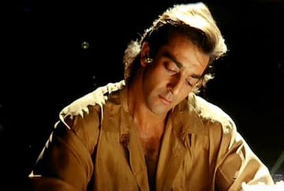 this report proved that Sanjay Dutt connection with underworld