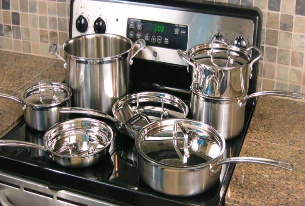 easy and simple methods to clean burnt utensils