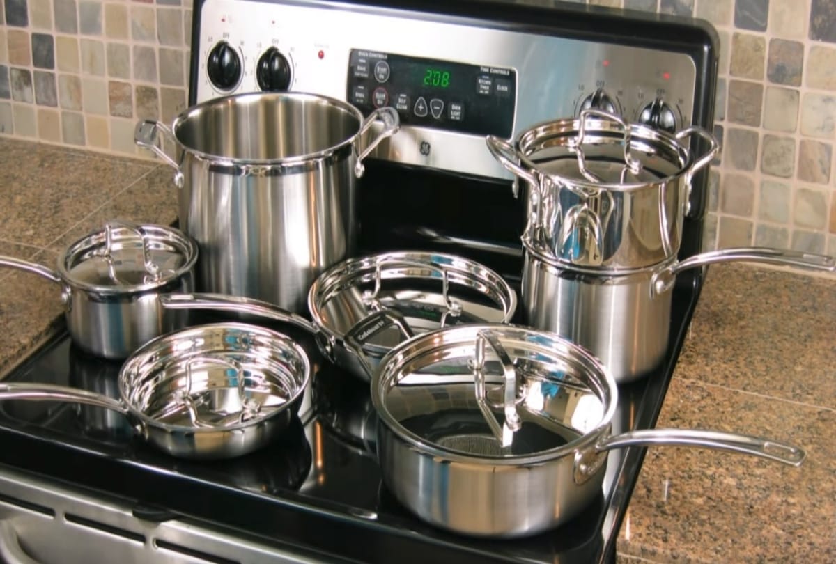 easy and simple methods to clean burnt utensils