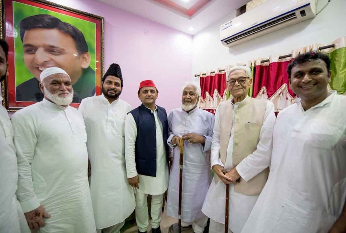 Akhilesh and Shivpal celebrated  Eid