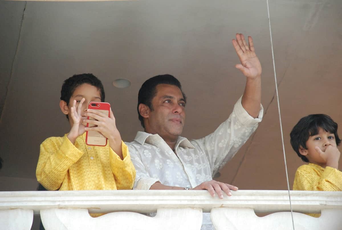 race 3 starrer salman khan eid celebration with kids