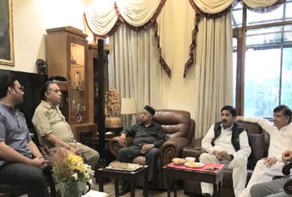 Virbhadra camp passed the resolution to end the decision of four organizational districts 
