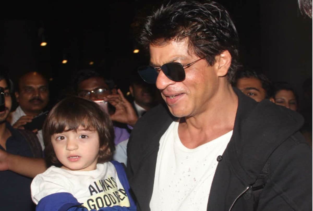 Shah Rukh Khan shares abram message on fathers day
