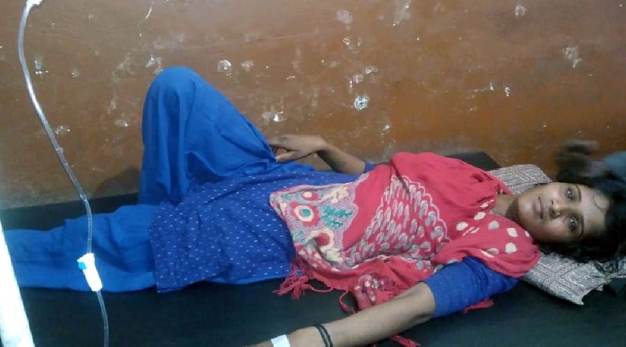 UP: 100 people became sick by eating food in Bijnor