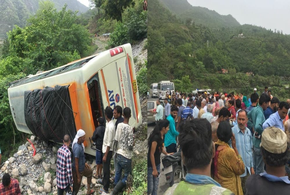 Bus accident on yamunotri highway many pilgrims injured