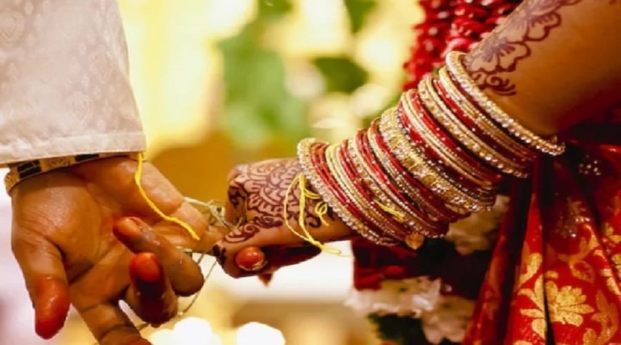 meerut: woman wants to marry her boyfriend