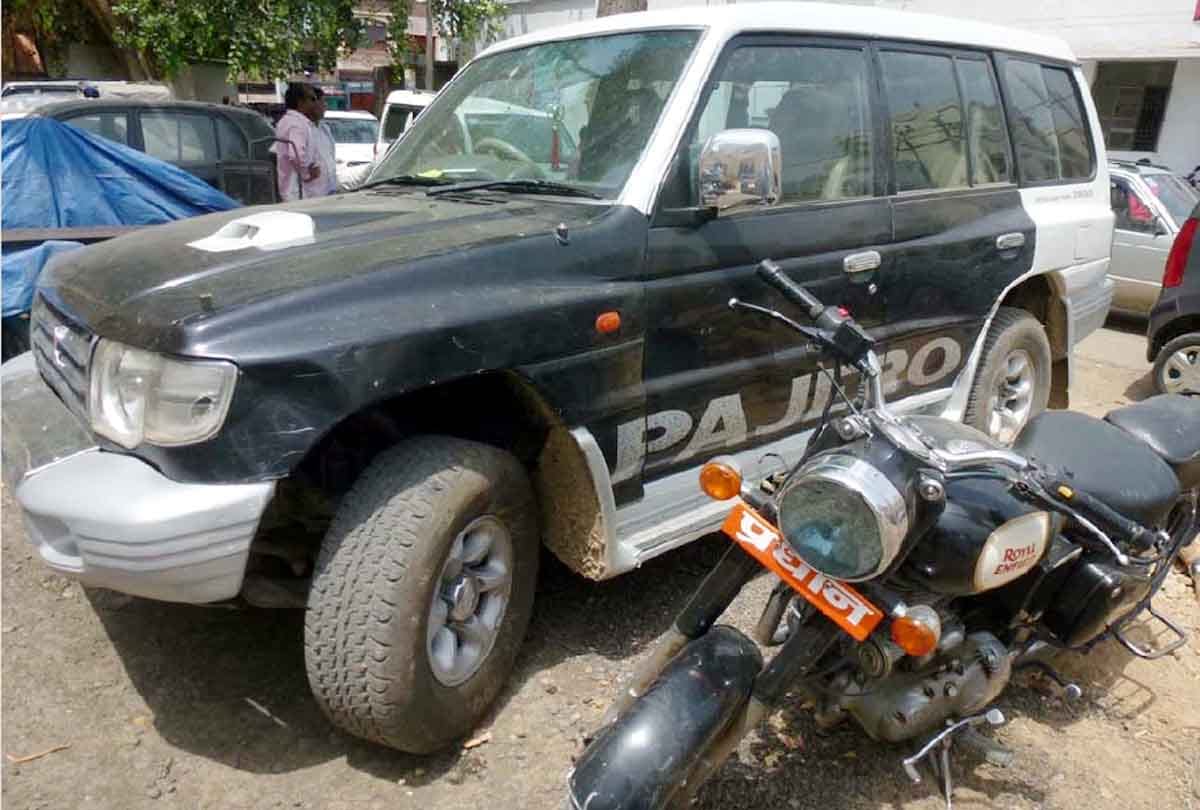 Gram Pradhan arrested with stolen pajero and bullet 