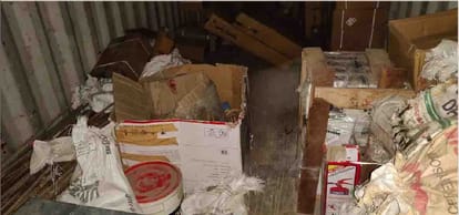Open challenge to Delhi police: crores looted from electricity substation store