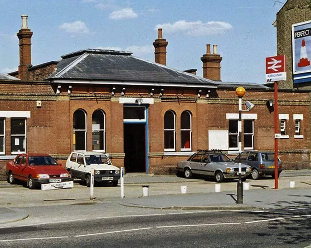 12 haunted railway stations in the world That Will Instantly Give You Cold Sweat