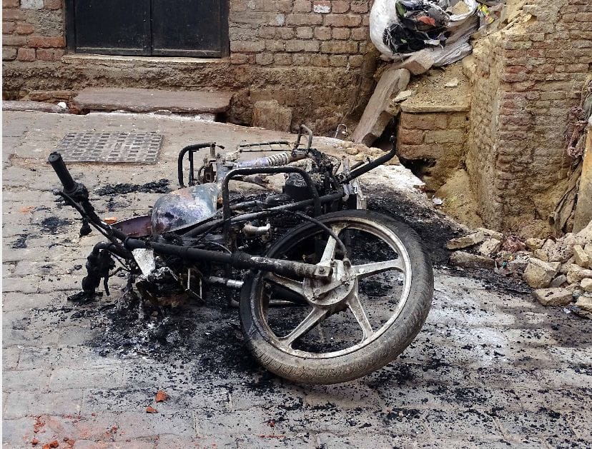 Two groups clash in mantola agra