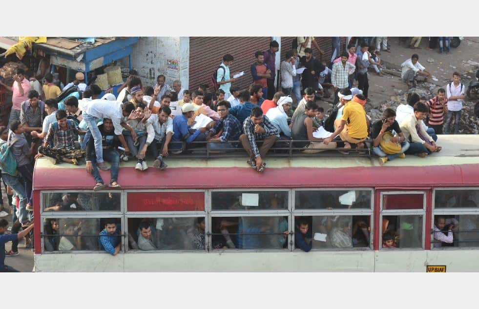 heavy jam in agra after UP Police constable exams