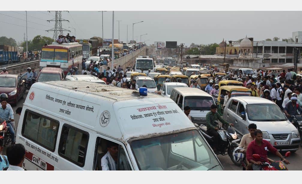 heavy jam in agra after UP Police constable exams