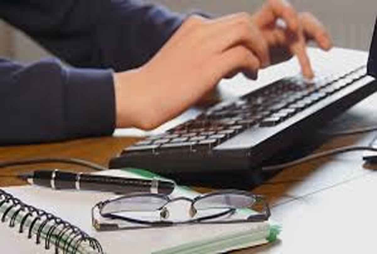 Excessive Use Of Computer Will Cause Migrain