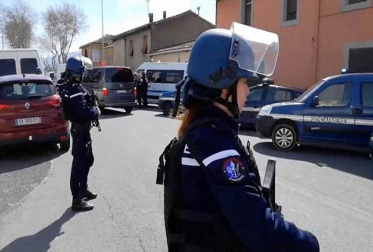 Speaking of 'Alla Hu Akbar', the woman wounded two with a blade in France