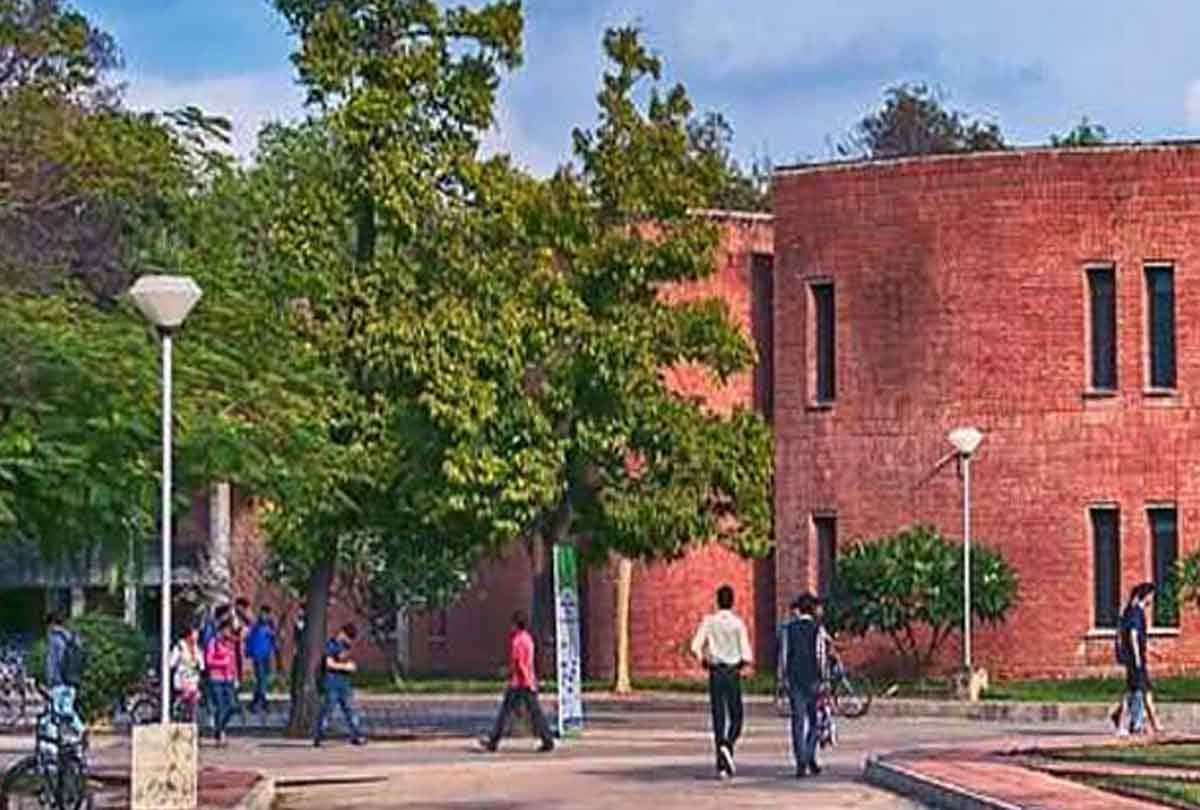 BTech course will change in IIT