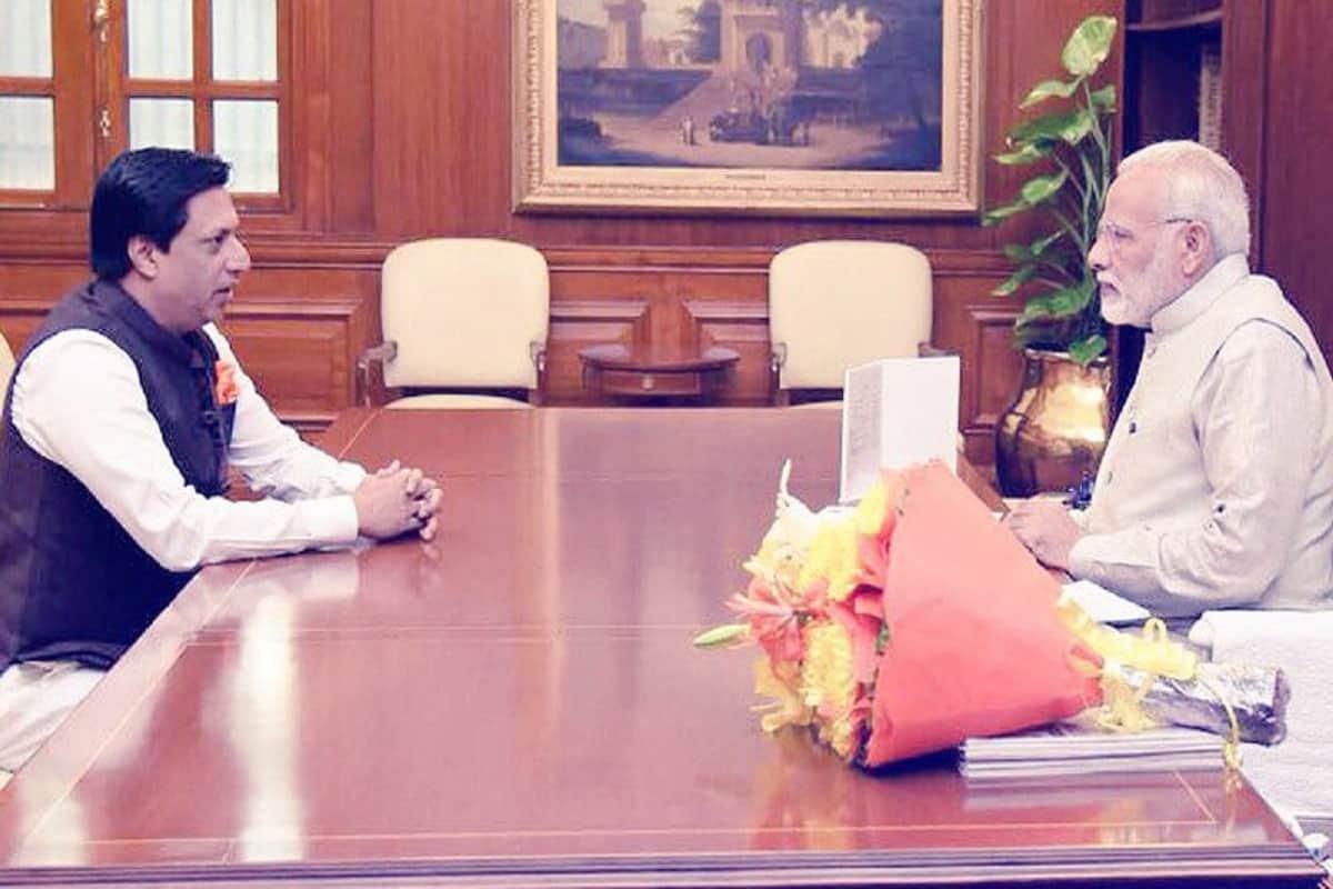 Prime Minister Narendra Modi Turns 68 Today bollywood celebrities wishes