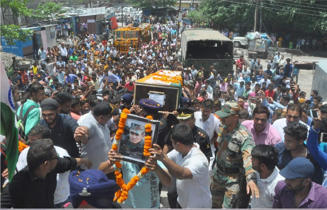Slogans of pakistan murdabad in martyr vikas gurung funeral