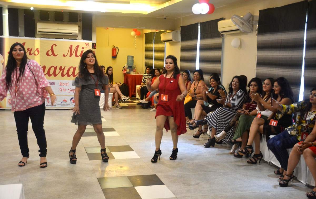 Miss and mrs banaras audition organised in varanasi