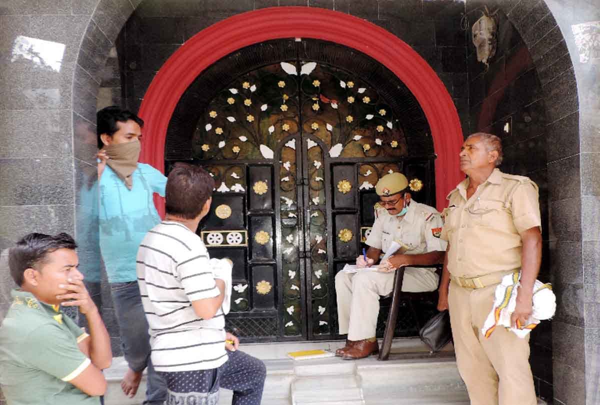 Youth committed suicide in kannauj