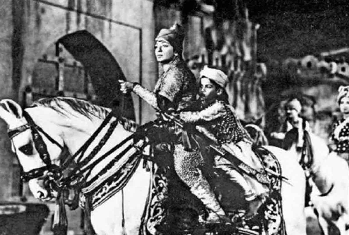 story of great freedom fighter rani laxmi bai 