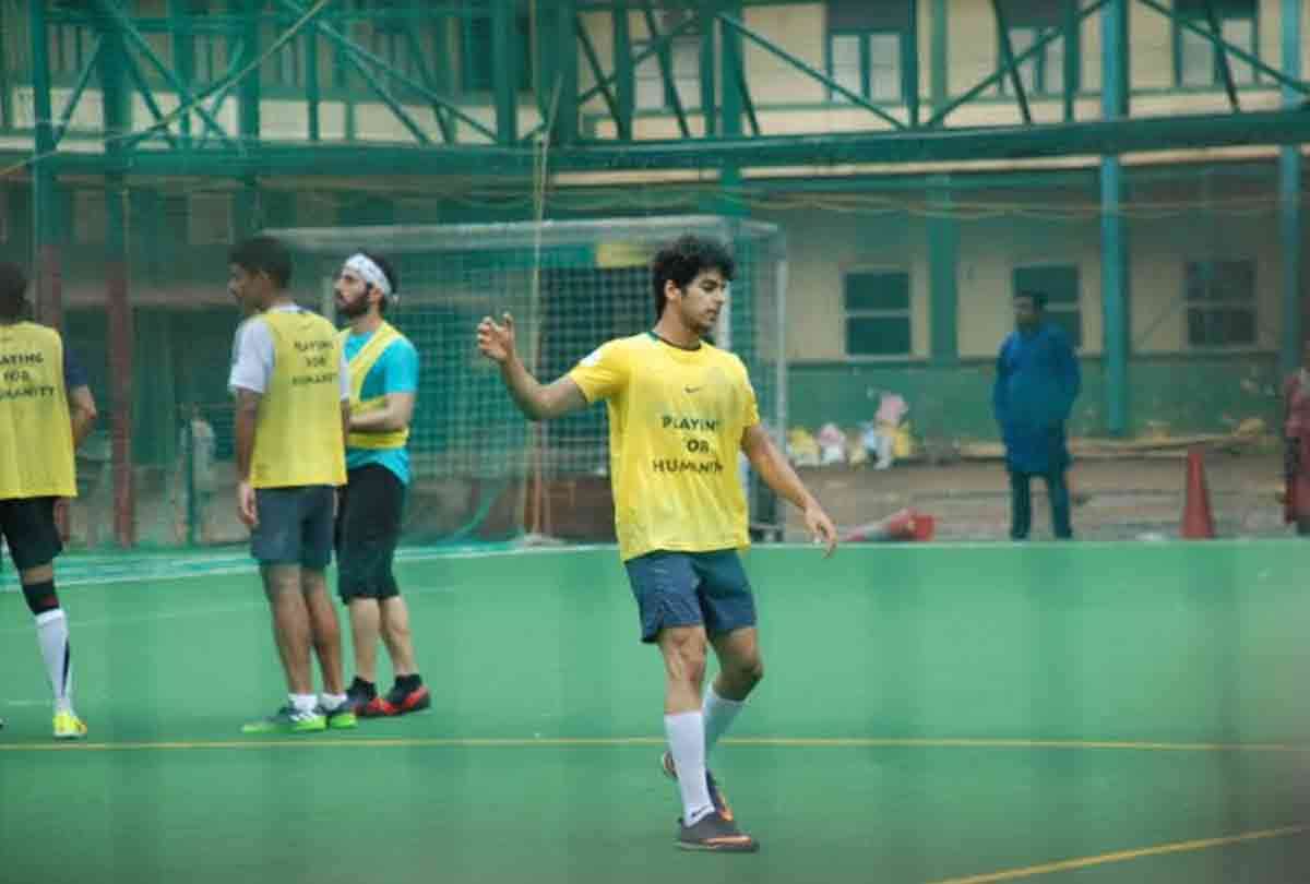 ranbir kapoor and abhishek bachchan teach football to ishaan khattar exclusive photos