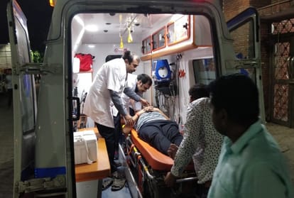 kejriwal sit in continues for day 8 satyendar jain admitted to hospital and all update of the day