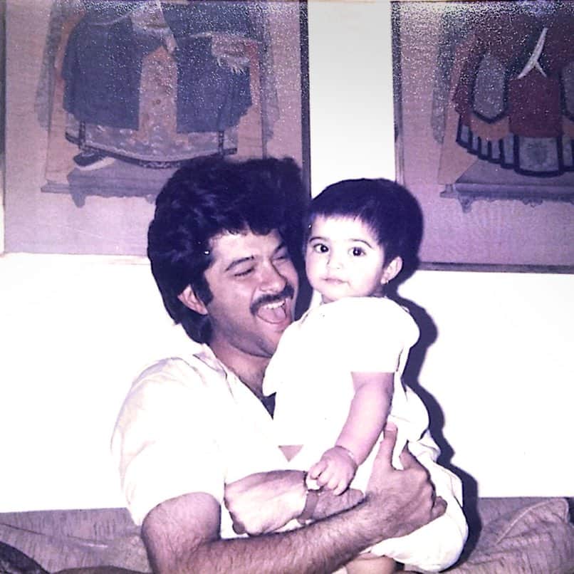 including Sunny Leone these bollywood star celebrate Fathers Day