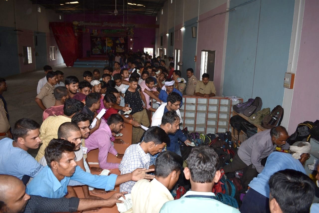 UP police recruitment exam forces face trouble to manage crowd