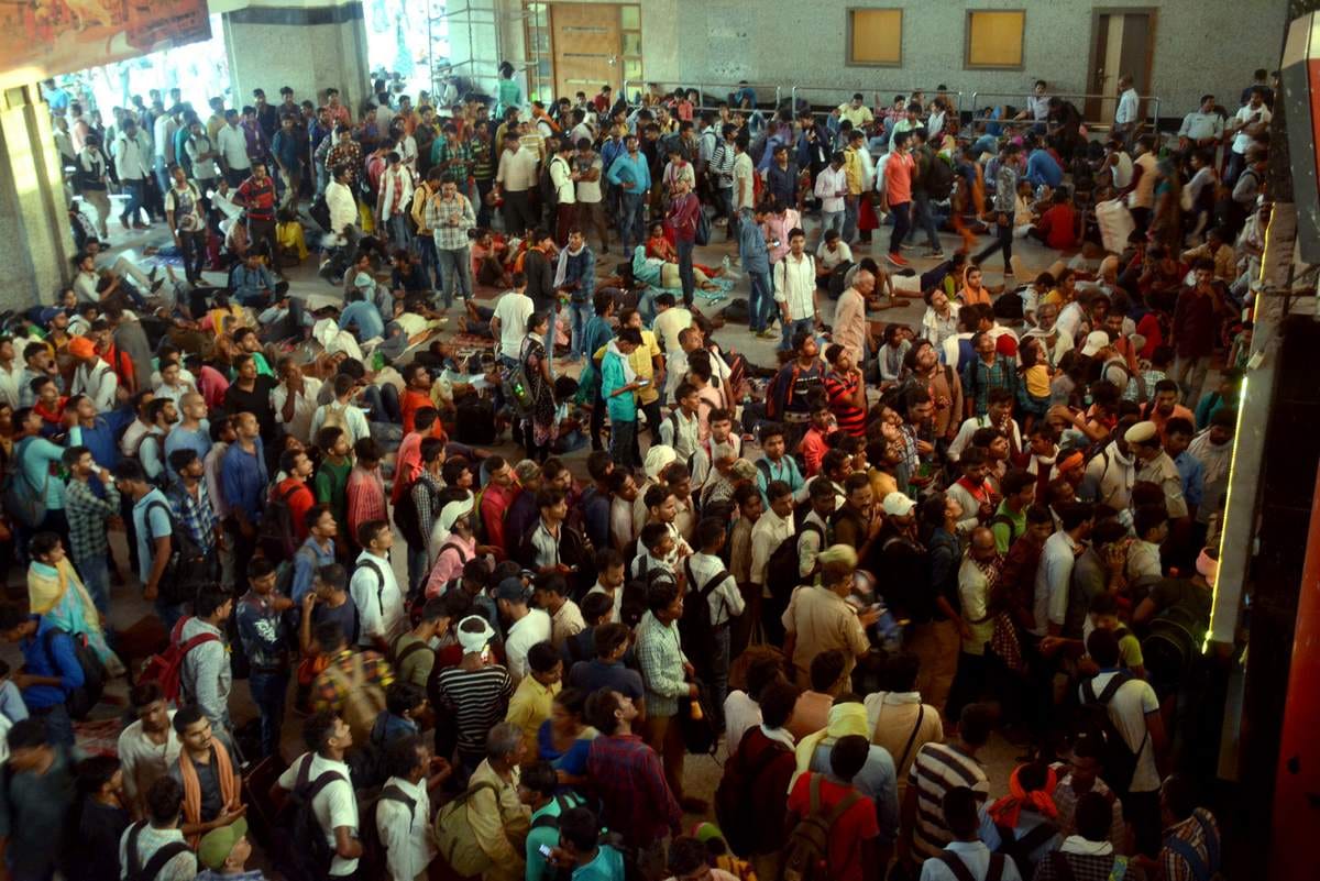 UP police recruitment exam forces face trouble to manage crowd
