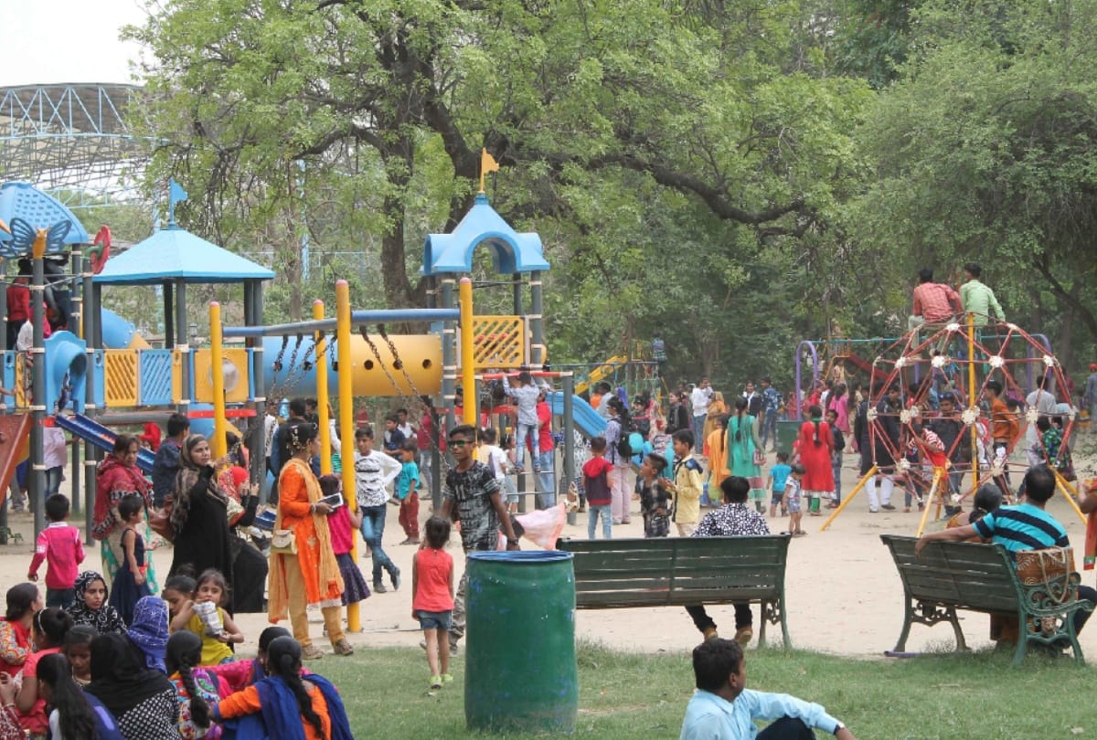 new record of visitors in lucknow zoo