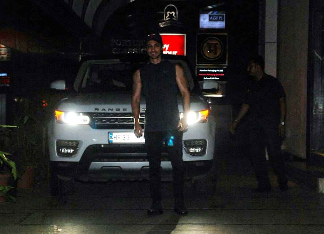 bollywood star are Spotted in mumbai