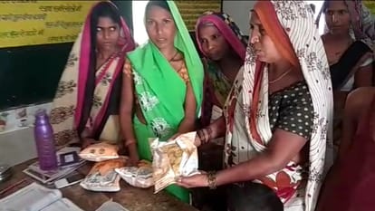 dead lizard found in oatmeal packet of anganwadi center