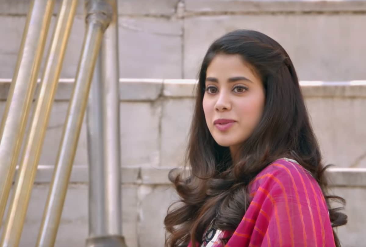 Janhvi Kapoor film Dhadak box office collection Day 12 