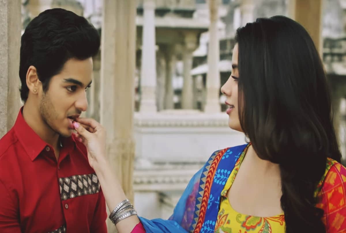 sridevi daughter Janhvi kapoor and ishaan khattar film dhadak first song release