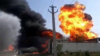 Meerut: A heavy fire in the chemical factory, several fire engines on the spot