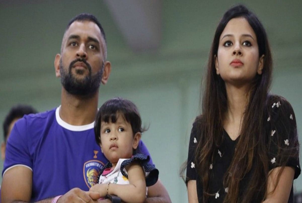 Bollywood actress Kiara Advani Wants To Go On A Candle Light Dinner With MS Dhoni