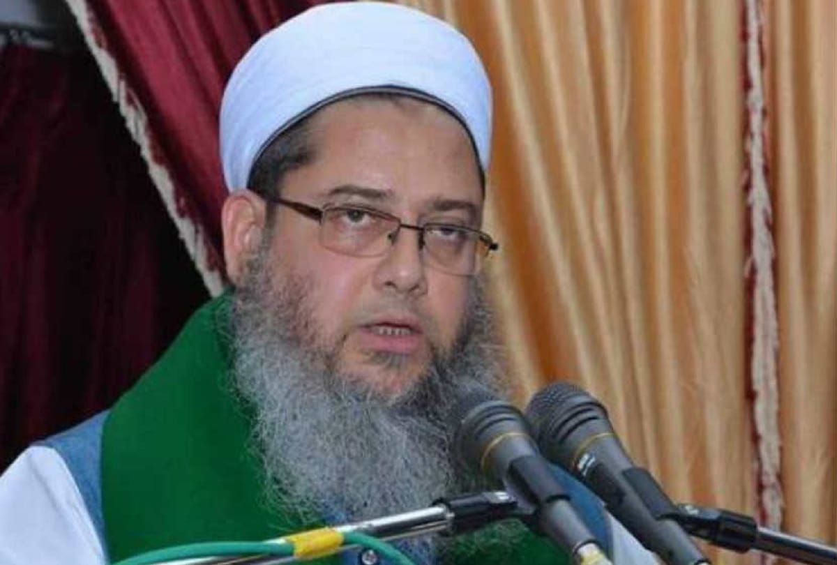 Will sacrifice cow on Bakrid says Muslim cleric Tanveer Hashmi in Karnataka