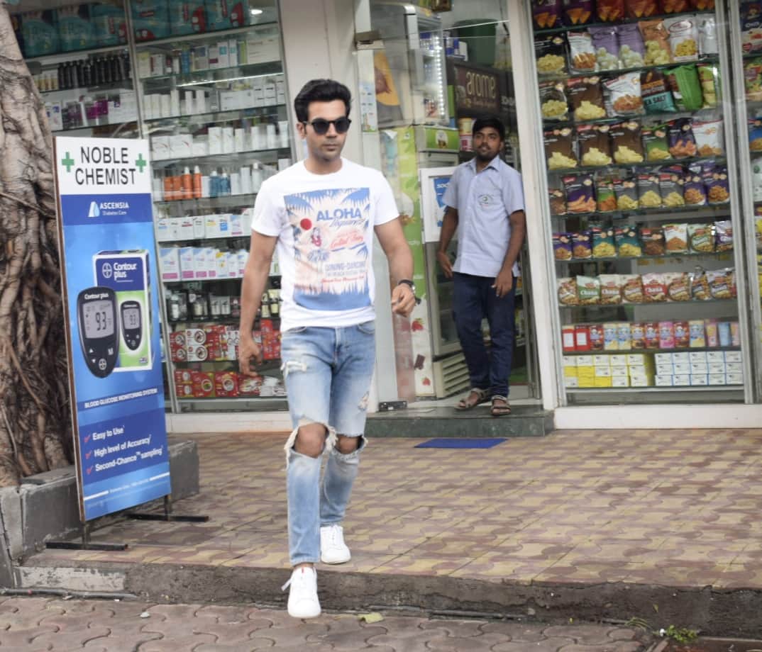 bollywood star are Spotted in mumbai