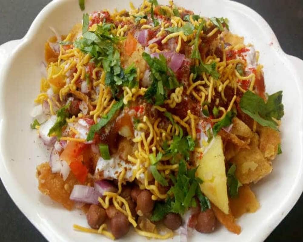make banarasi tamatar chaat at home with this easy recipe