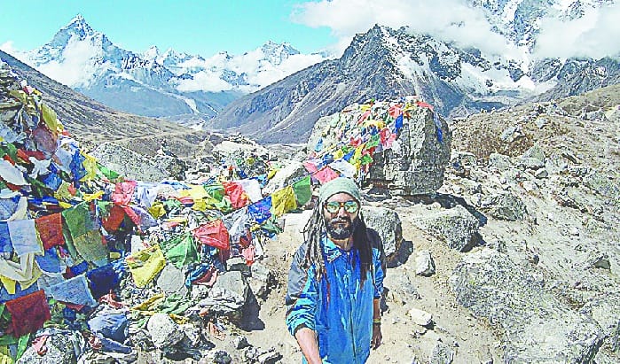 Bijnor's Siddhartha climbed to Mount Everest base camp