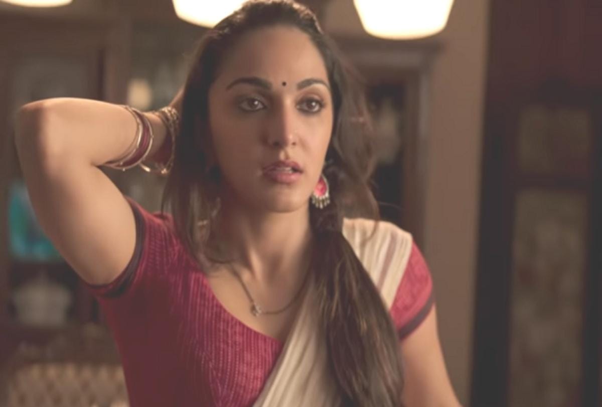 Actress Who Gave Bold Scenes in Web Series See in Photos