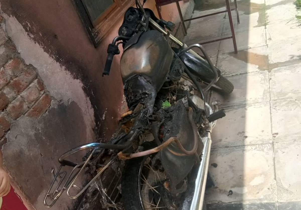 Theft attempt in house of retired police officer in varanasi