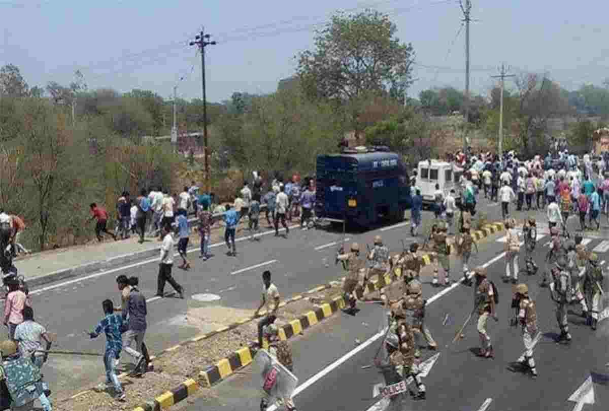 Inquiry commission gave clean chit to police and CRPF in Mandsaur firing 