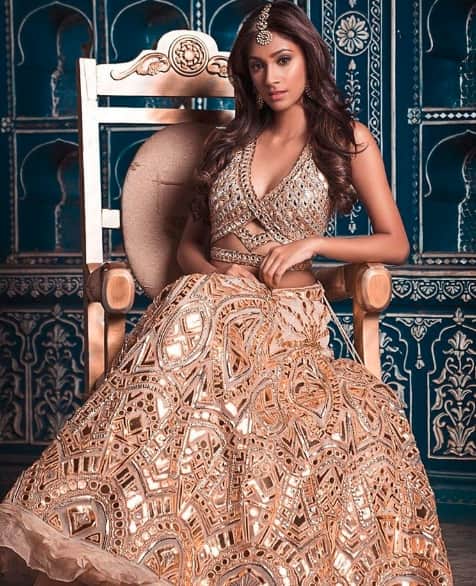 See glamorous pics of Anukreethy Vas from Tamil Nadu who crowned as Miss India 2018