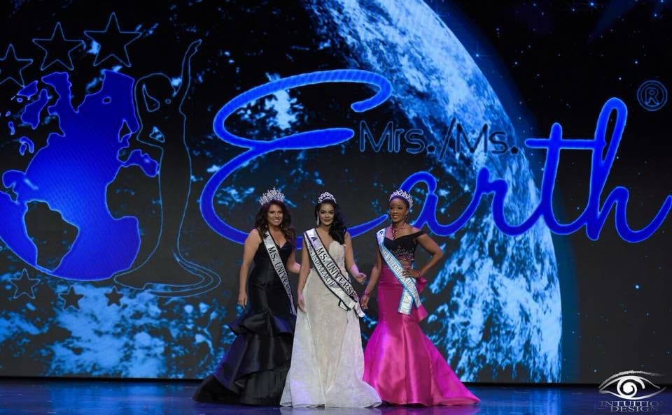 Sweta chowdhary got award in femina miss india contest