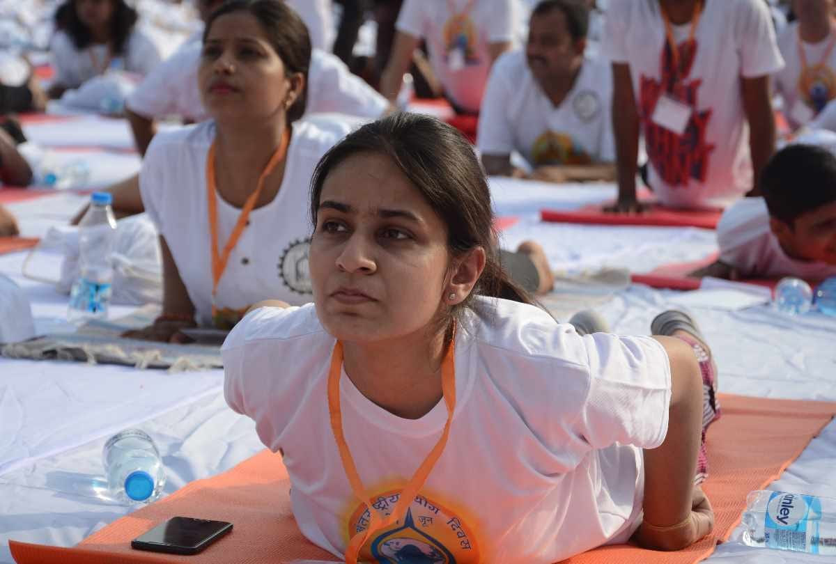 international yoga day celebration in lucknow it college