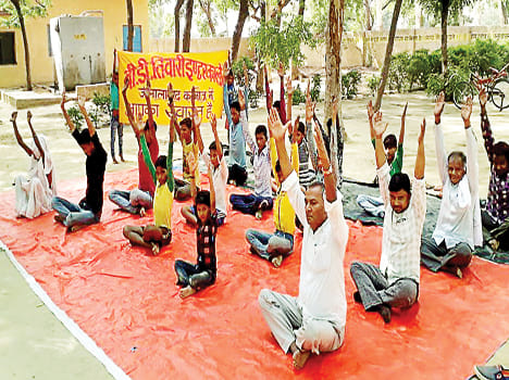 With the first ray of the Sun, the continuous stream of Book Yoga Ganga