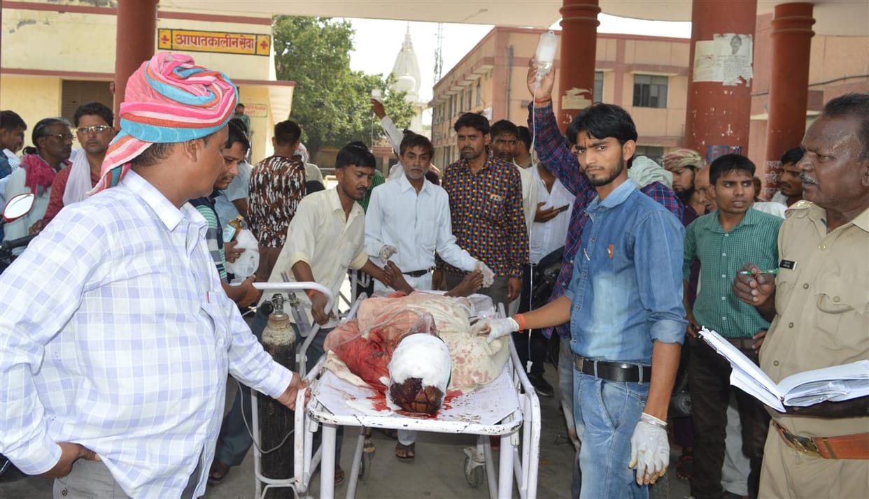 Car and loader clash, uncle's nephew's death