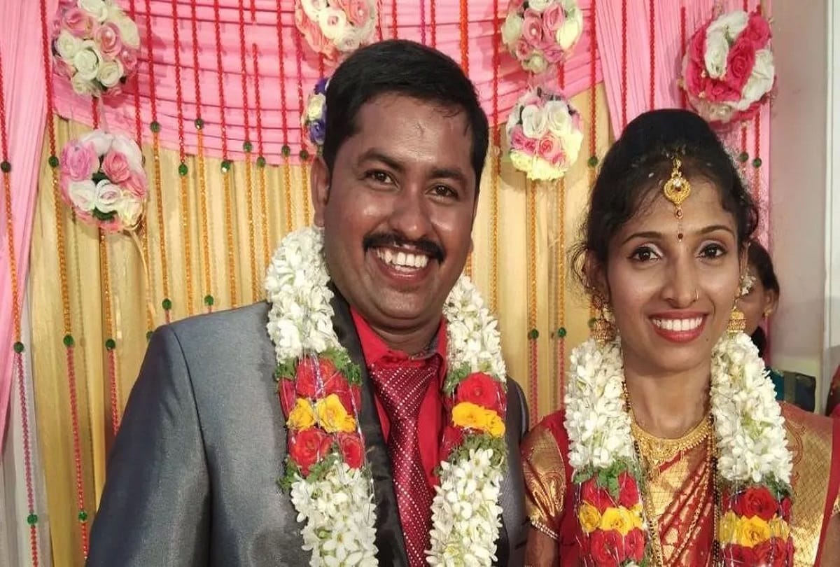 After wedding Groom take his wife home on his jcb machine at Karnataka